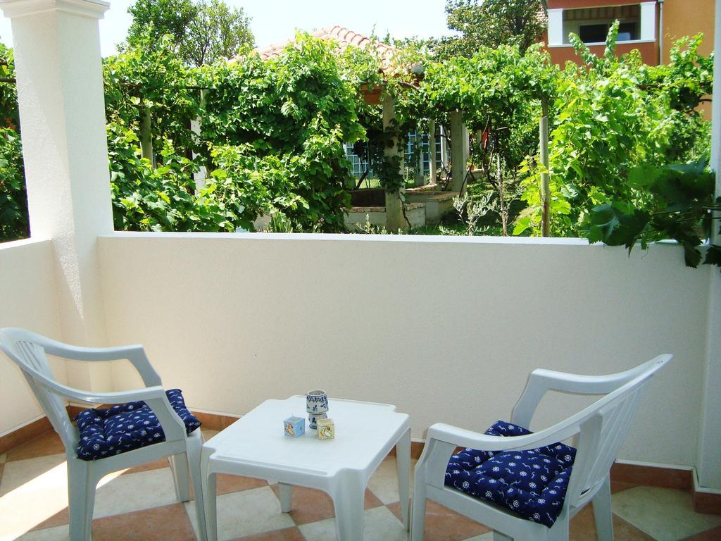 Apartments Rolovina Tivat Habitación foto